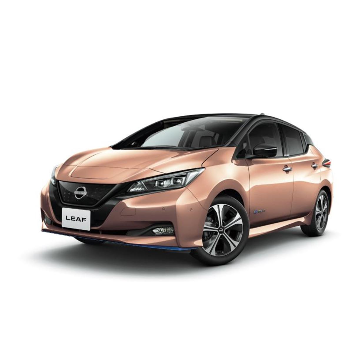 日産リーフ」一部仕様変更 フラットデザインの新たなブランド