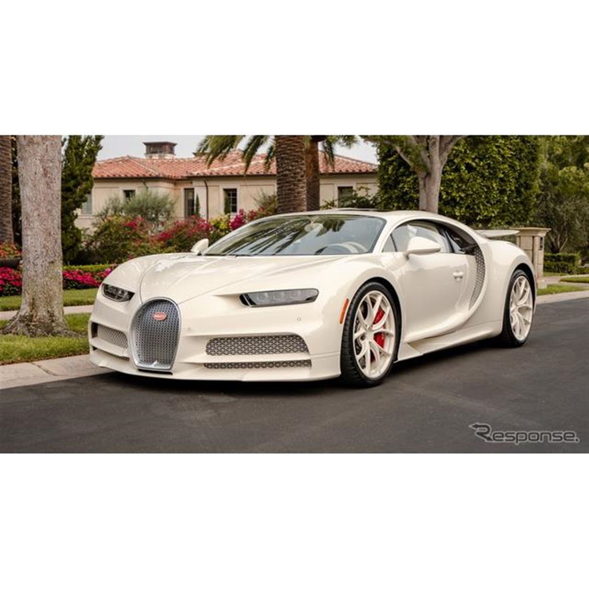 ブガッティ、究極のワンオフ発表…「エルメスを着た シロン」 - 価格.com