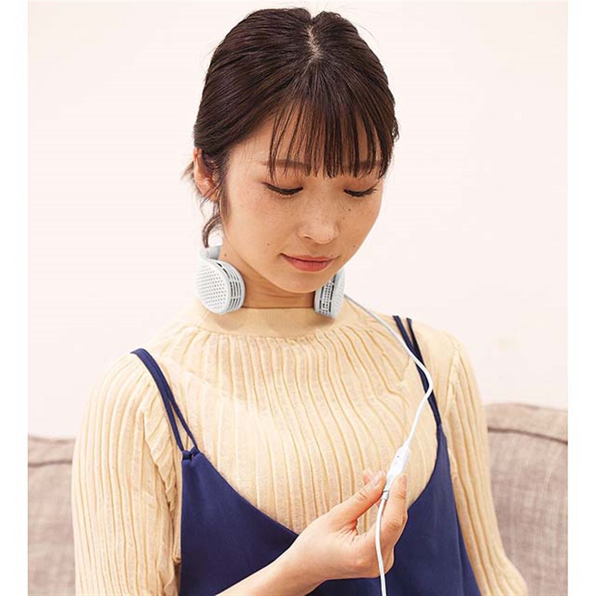 コイズミ、ペルチェ式の冷却プレートを採用した「ネッククーラー