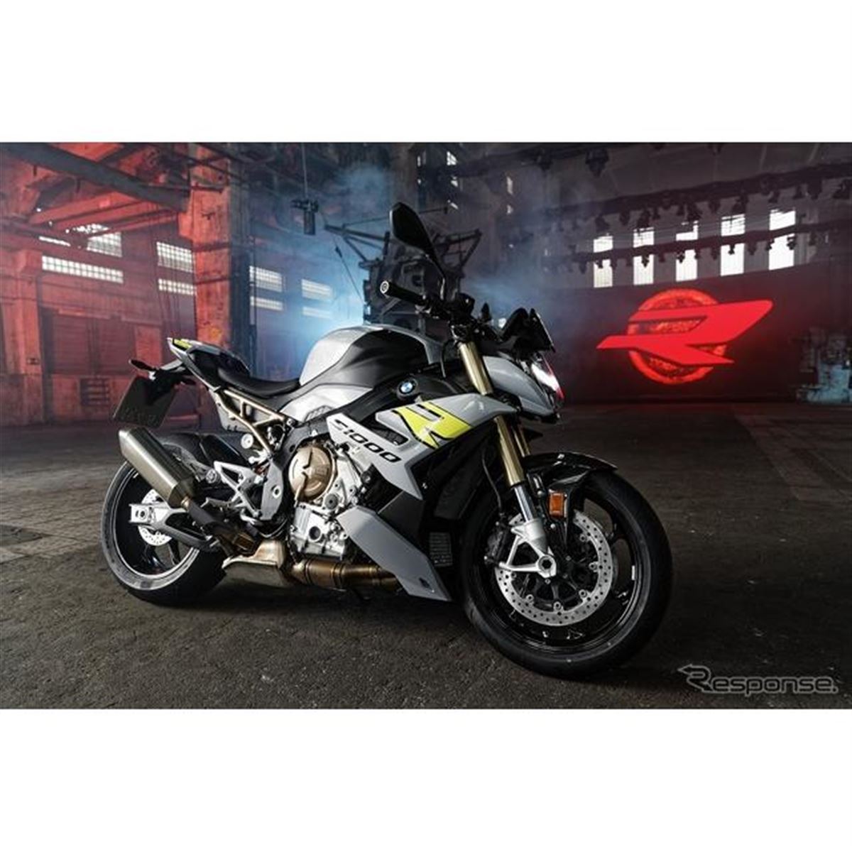 BMW S1000R フルモデルチェンジ、スーパースポーツ S1000RR の