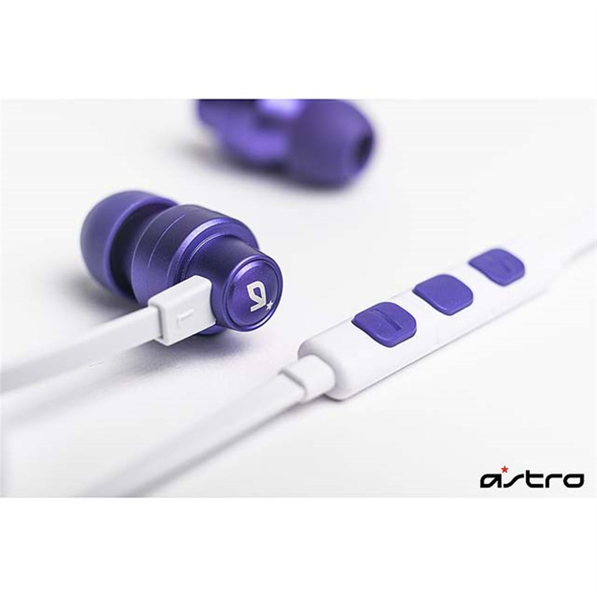 ロジクール、ASTRO Gaming初となるゲーミングイヤホン - 価格.com