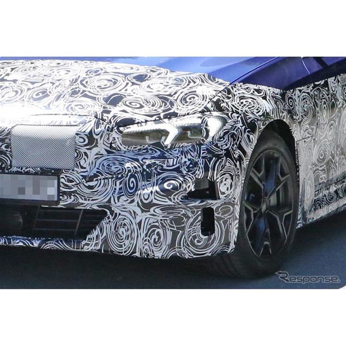 BMW 3シリーズ もEV化！ヘッドライトは専用デザイン、走りは「i4」を