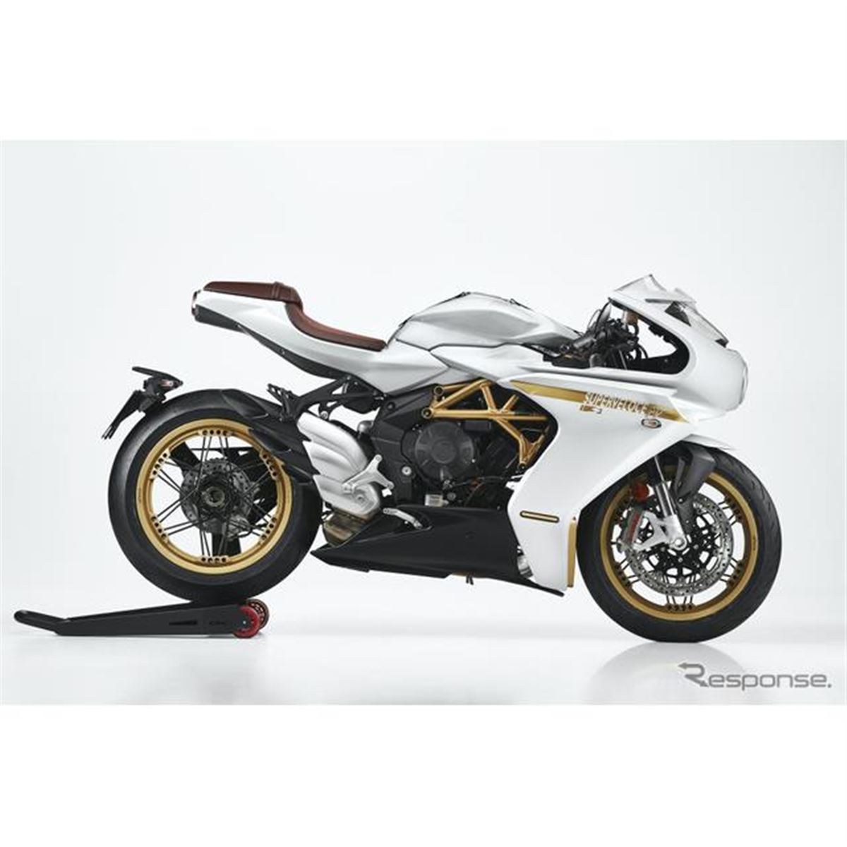 MVアグスタ スーペルヴェローチェS…レトロレーサーの2021年モデル発表