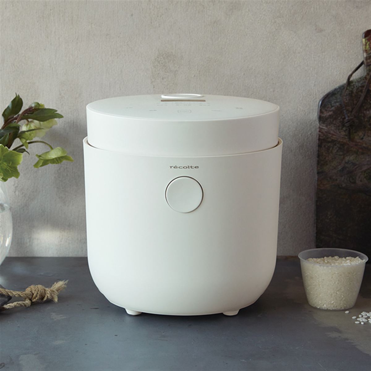 レコルト、独自の3段構造を採用した炊飯器「ヘルシーライスクッカー