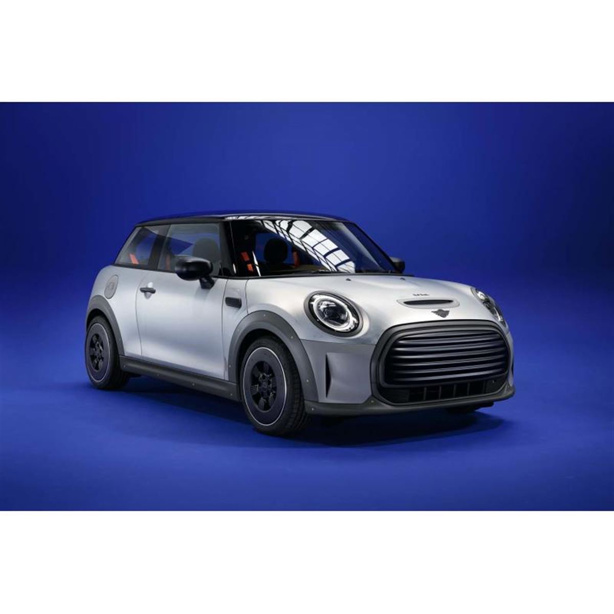 【超目玉枠】 MINIとポール・スミスの新たなコラボレーションモデル「MINI トップス