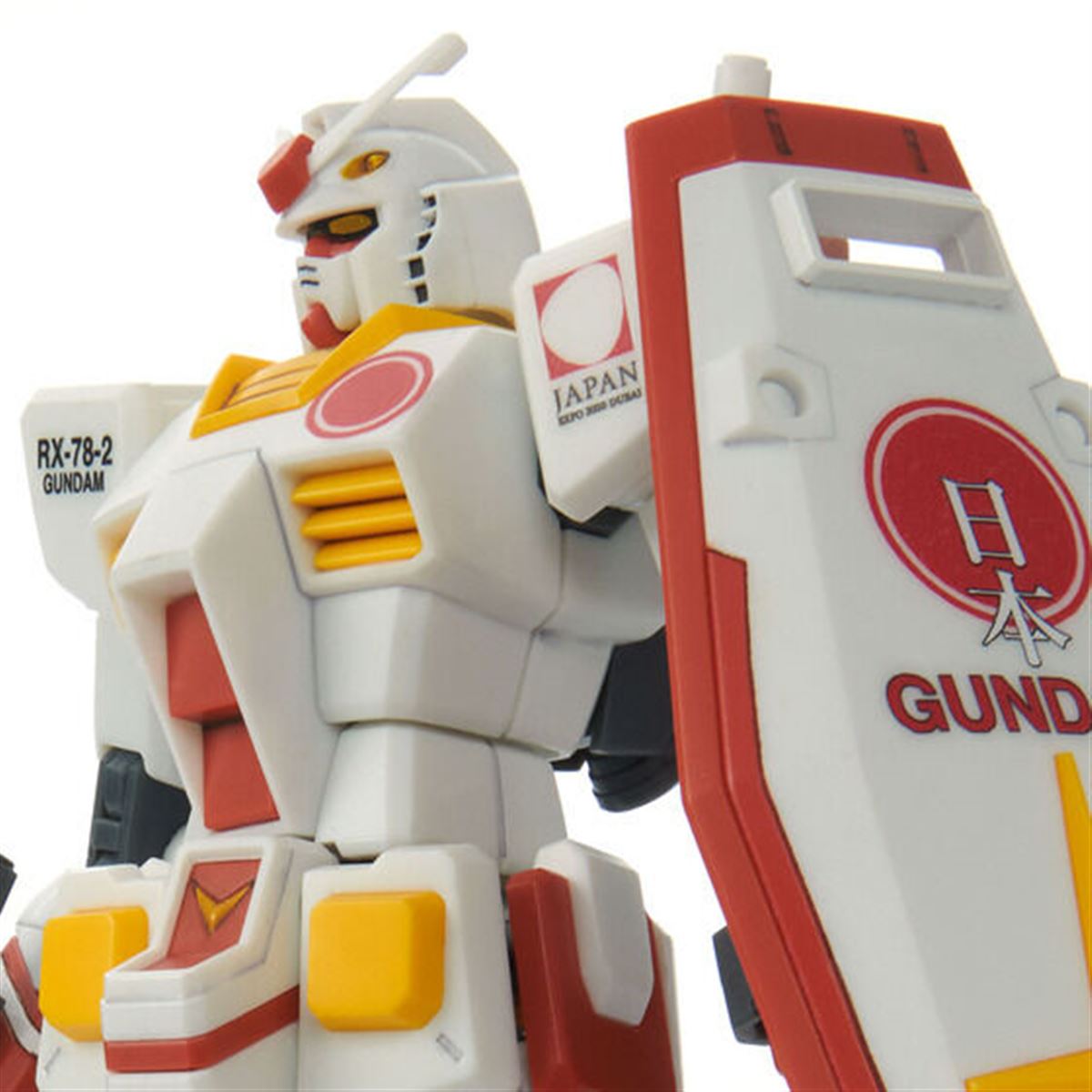 RX-78-2 ガンダム」ドバイ国際博覧会日本館PRアンバサダー仕様で
