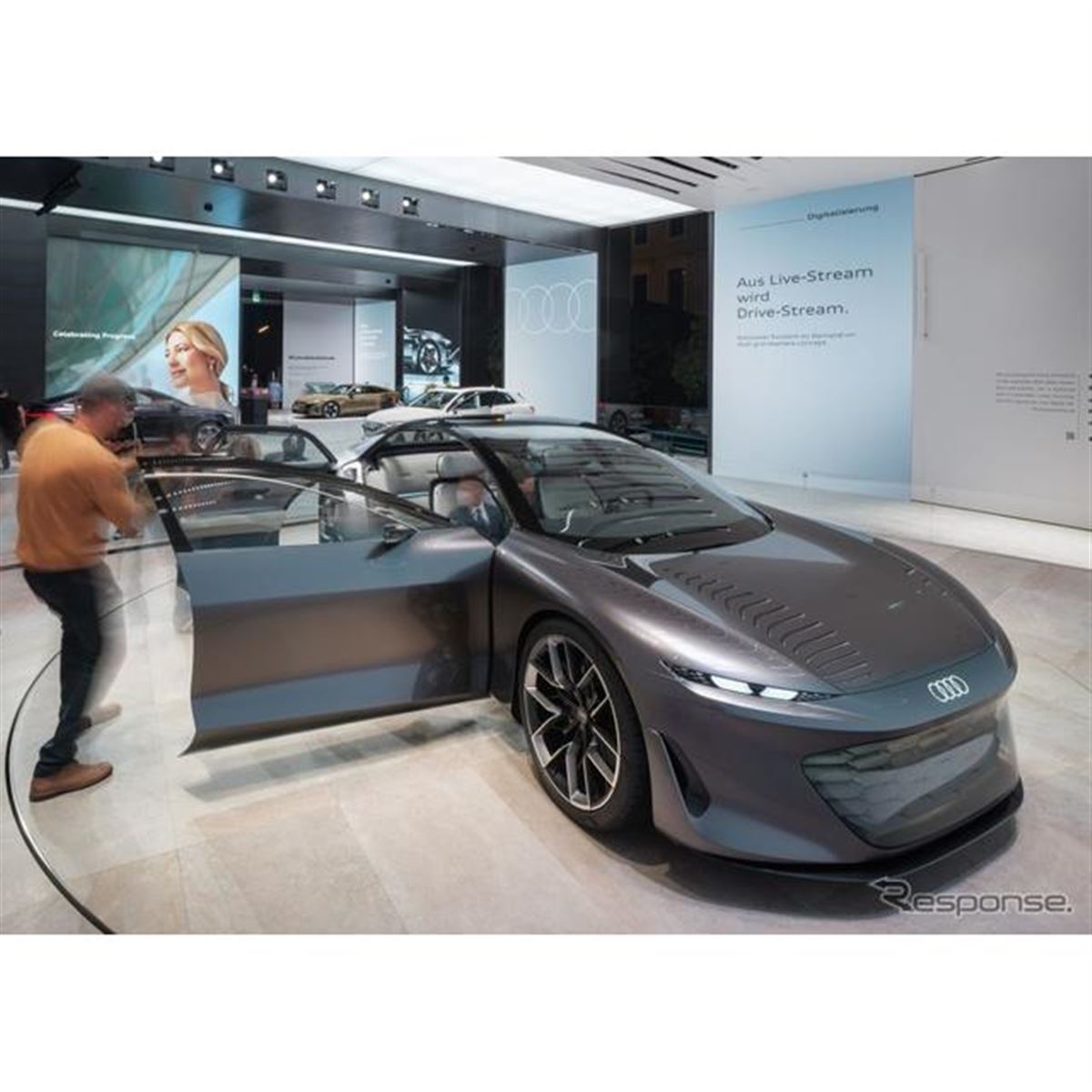 アウディ、720馬力の電動コンセプトカー「グランドスフィア」公開