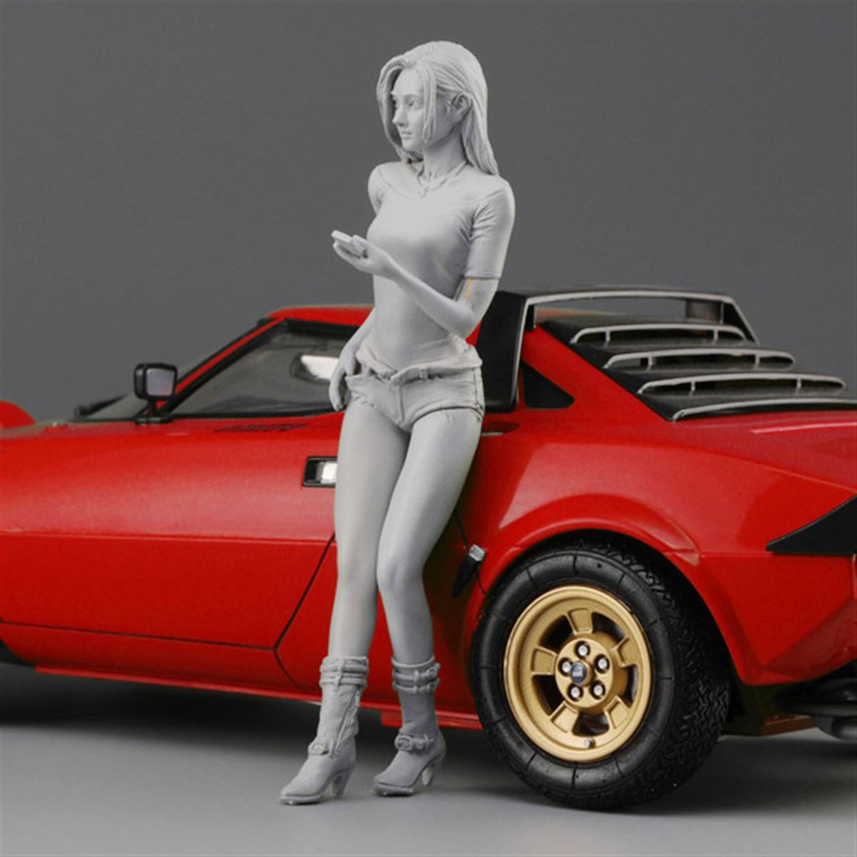 ハセガワ、イタリアンガールフィギュア付き「ランチアストラトス」1/24 