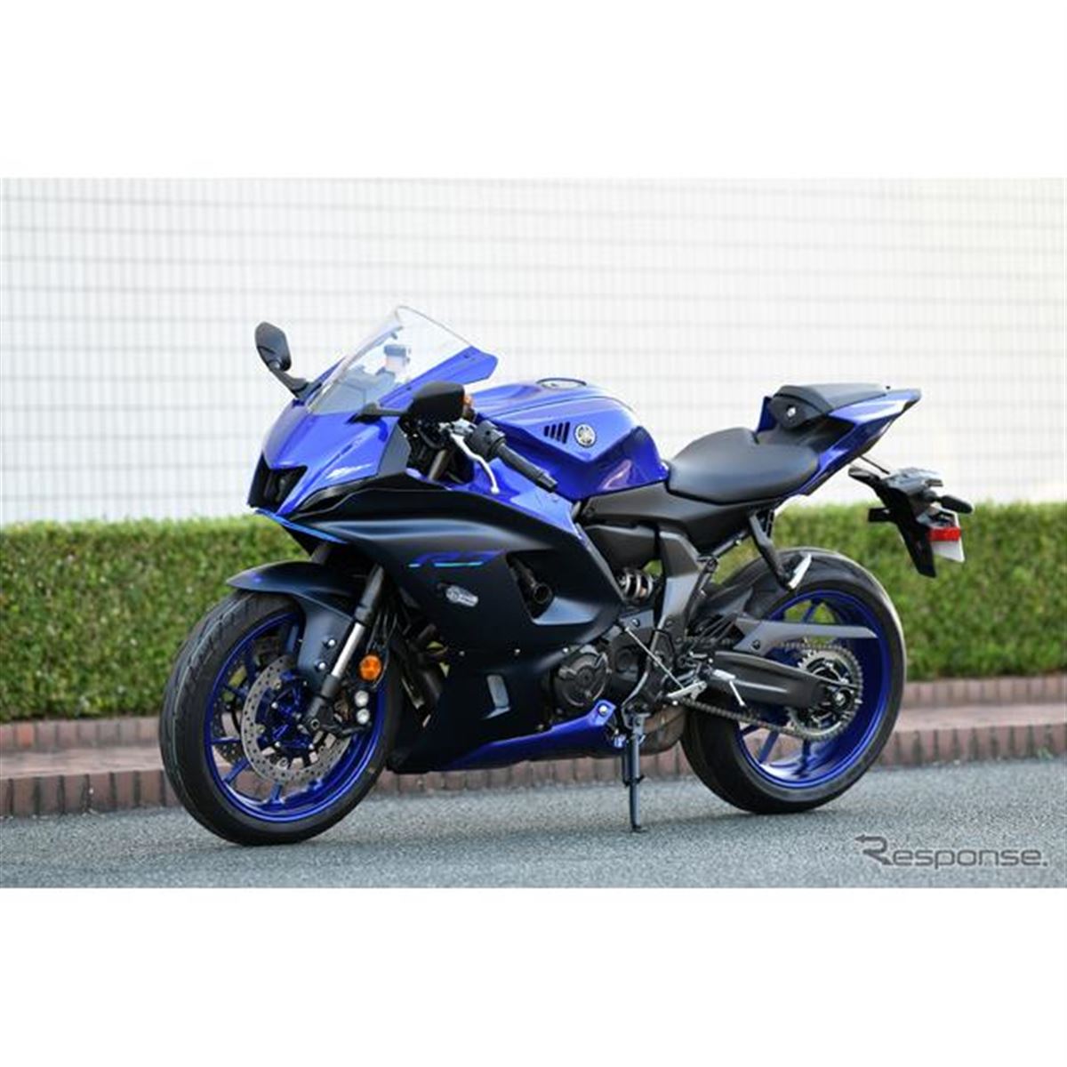 ヤマハ YZF-R7 開発者に聞く】『R7』を名乗る葛藤と決意「新しい時代のスーパースポーツです」 - 価格.com