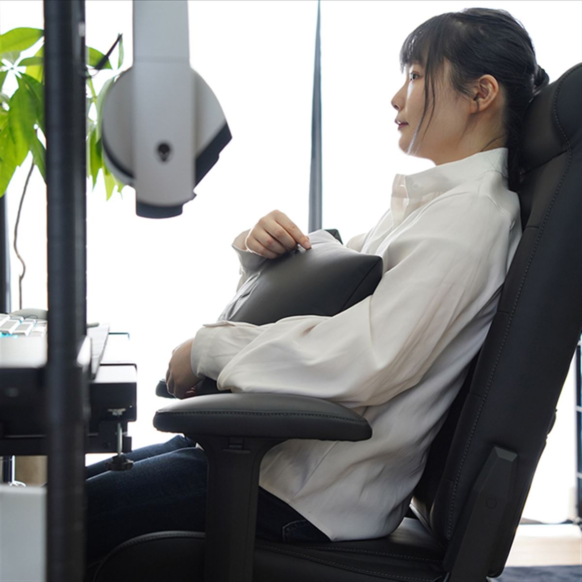 バウヒュッテ「ソファみたいなゲーミングチェア」の第2弾、クッション