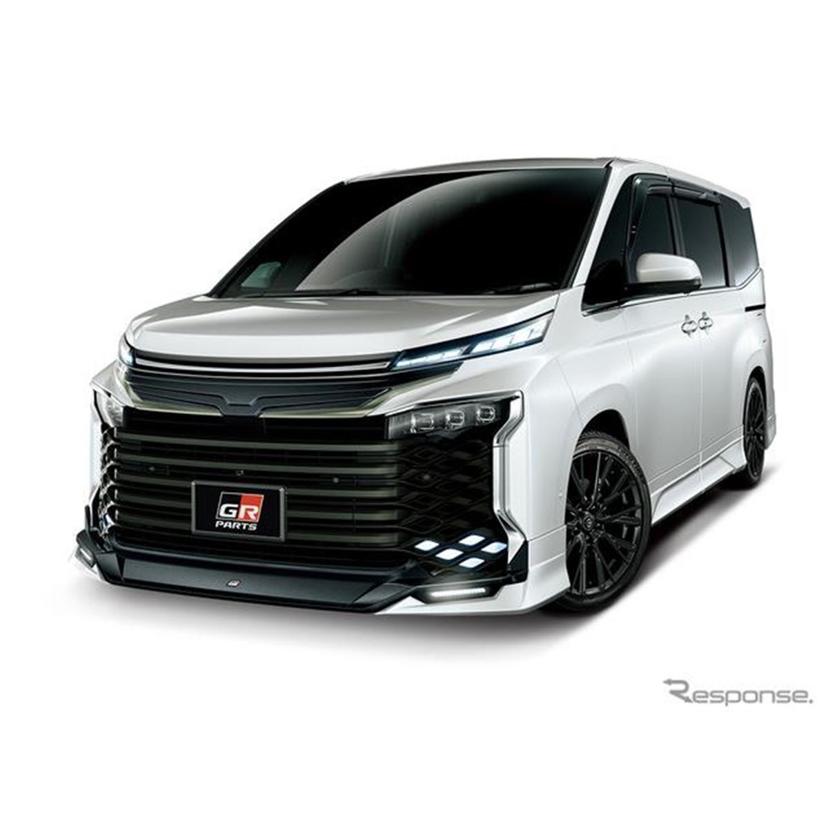 トヨタ ヴォクシー 新型】GRパーツ、ブラックアウトが際立つエアロなど 