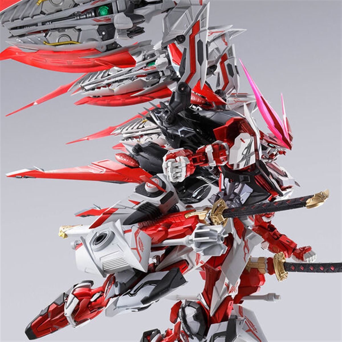 メタルビルド ガンダムアストレイ　レッドドラゴニクス ガンダムアストレイ レッドドラゴニクス」がMETAL BUILD化、新