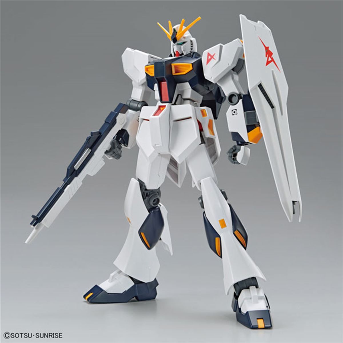 【値下】バンダイ ∀ガンダム 新素材モデル 祝30周年記念！ 機体：XXXG-00W0 ウイングガンダムゼロカスタム