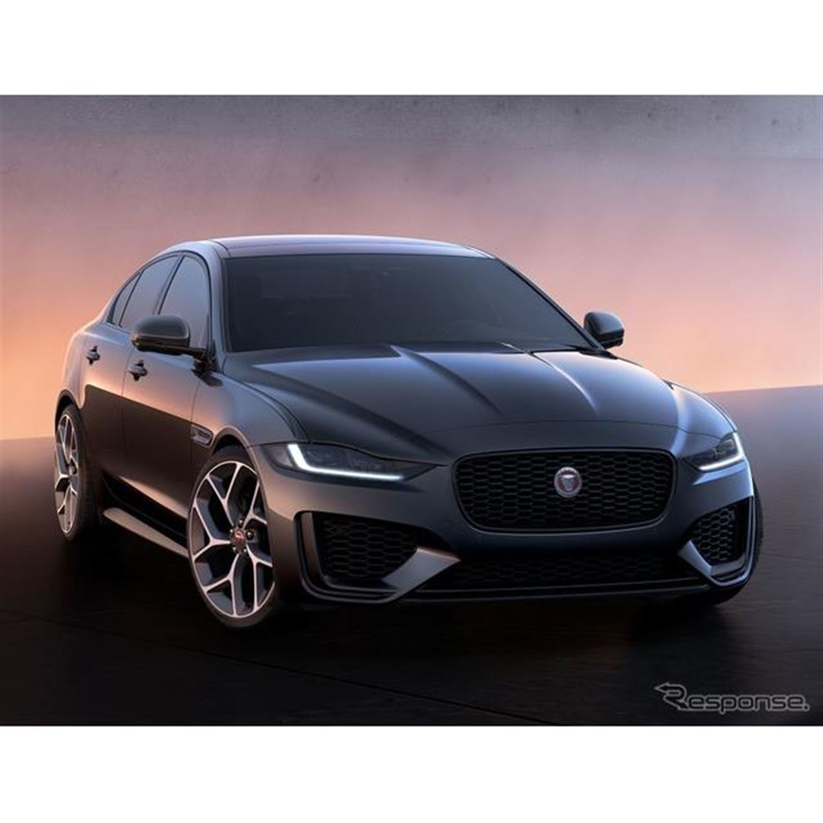 ジャガー『XE』と『XF』に300馬力ターボ搭載、「300 SPORT」欧州設定
