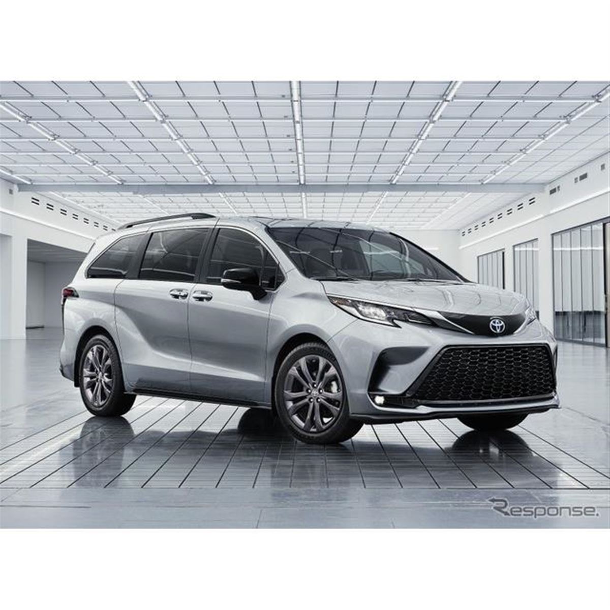 1/18 トヨタ シエナ TOYOTA SIENNA Amazon.co.jp: ミニチュアカー 1:18 トヨタシエナ新シエナ MPV