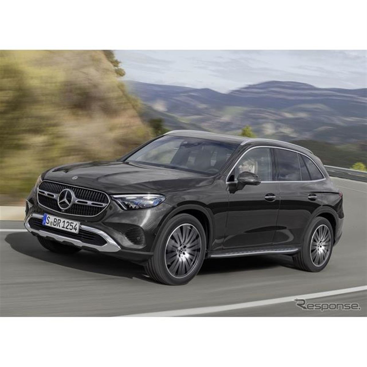 メルGLCページ メルセデスベンツ GLC 新型、内燃エンジン車はすべて48Vマイルド
