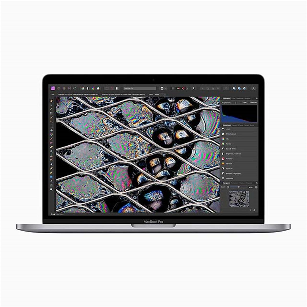 アップル、M2搭載の13.3型「MacBook Pro」を本日6月17日21時から