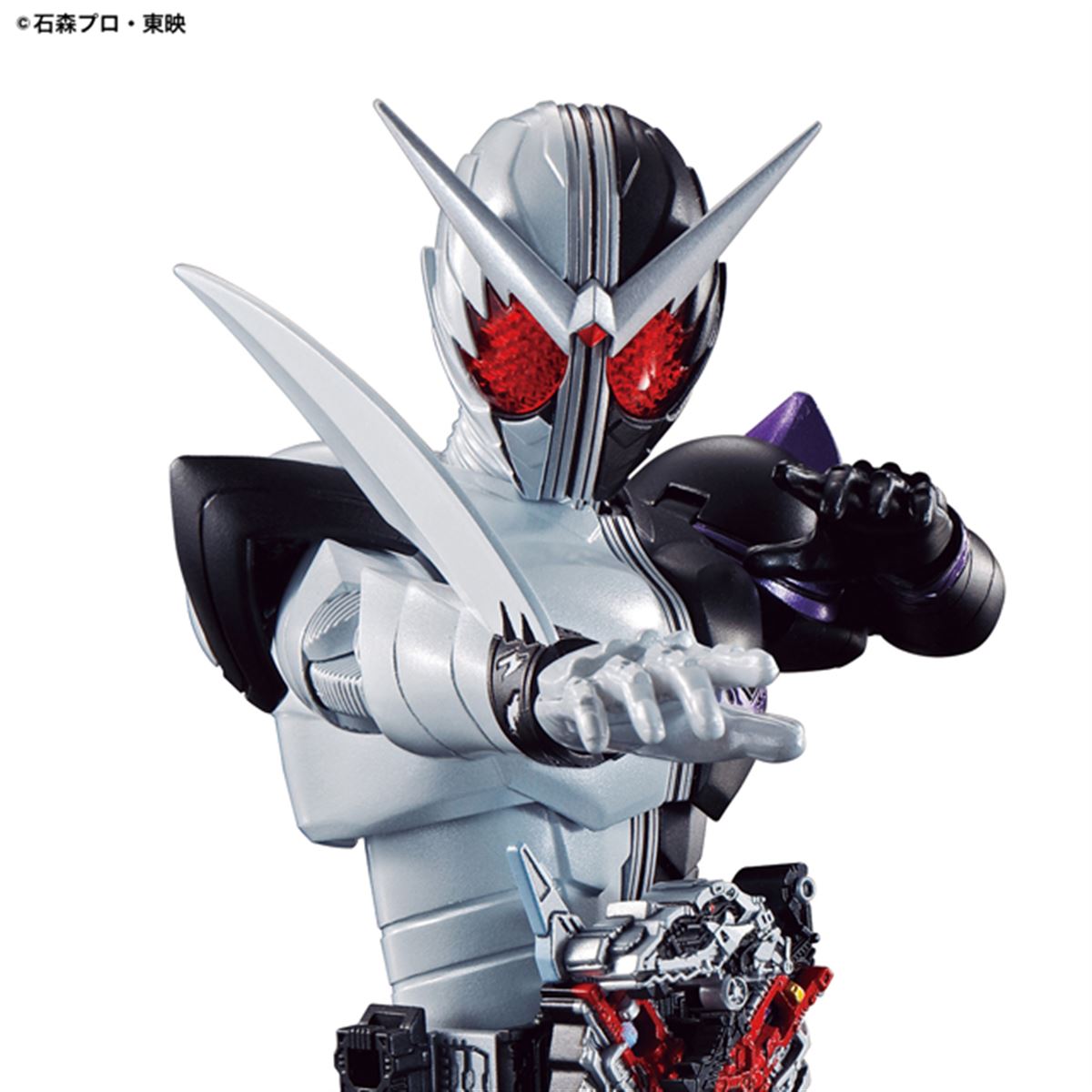 バンダイ、「仮面ライダーW」Figure-rise Standard ファング