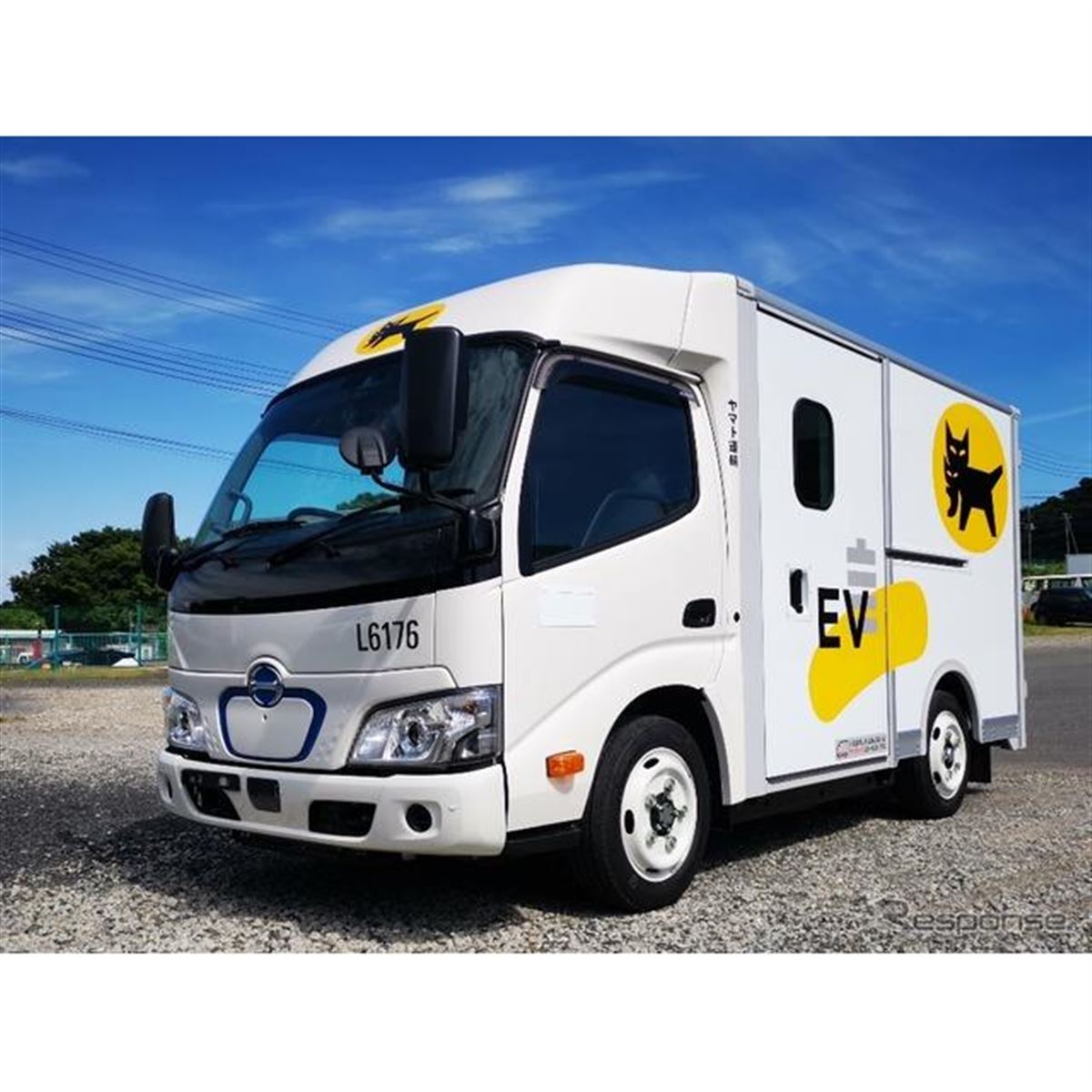 ヤマト運輸 大型トラック10t車 小型EVトラック2t車 セット Amazon.co.jp: 新デザイン 新型 ヤマト運輸 クロネコヤマト