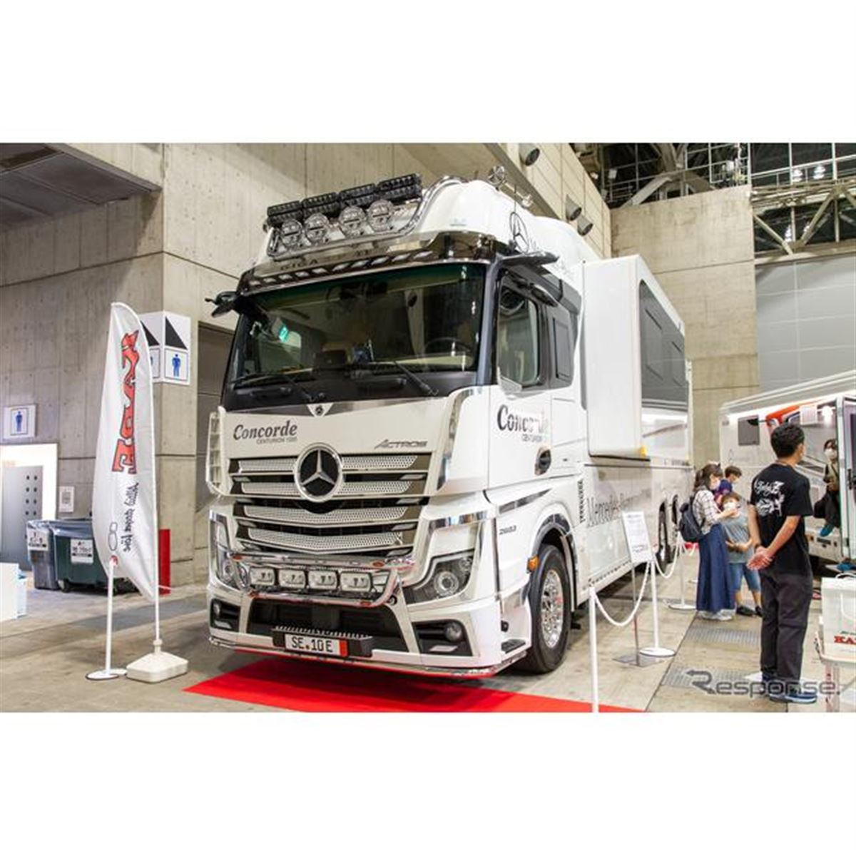 絶対希少 1/18 大型メルセデスベンツ トラック型キャンピングカー 絶対