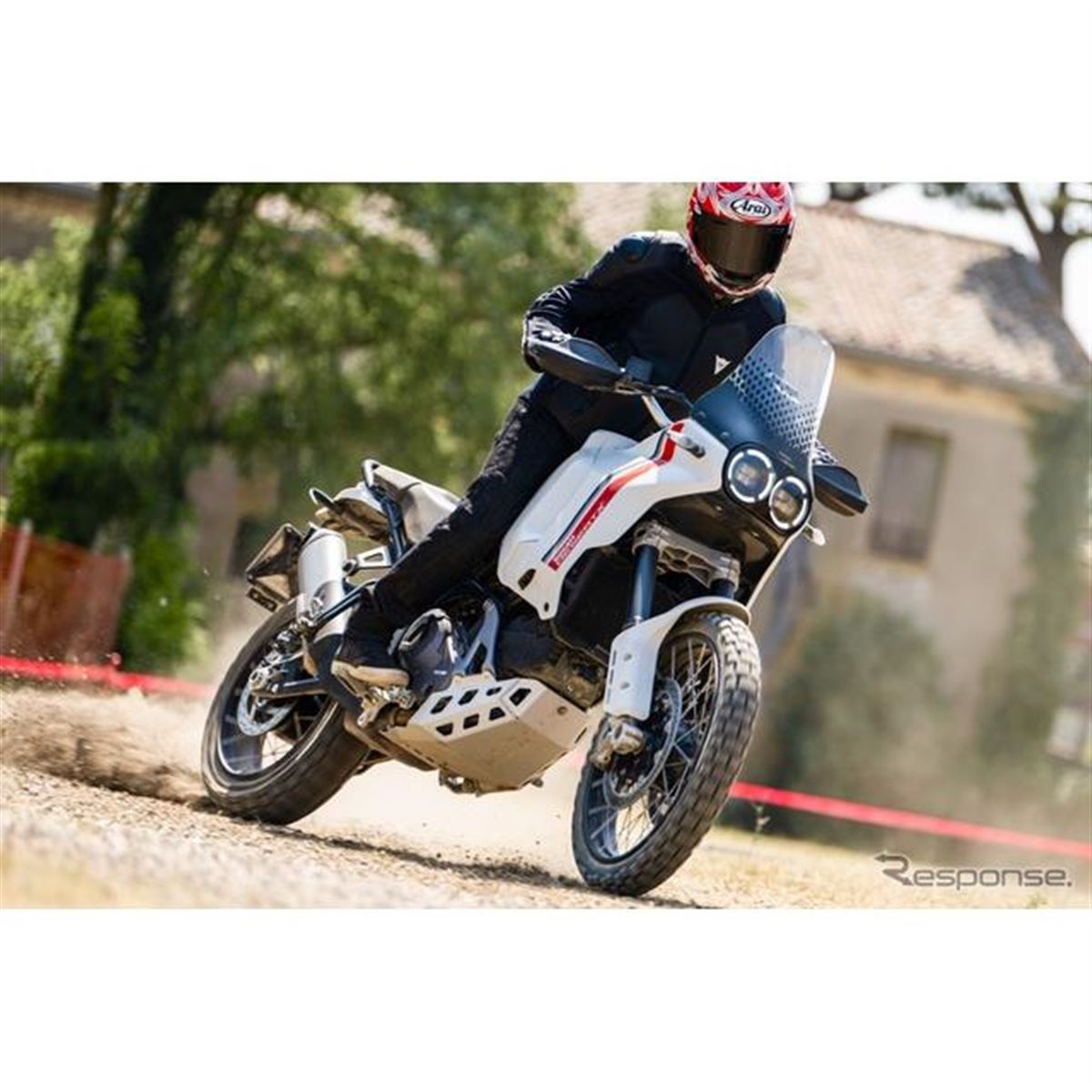 03-04フィオレンティーナ(A)デッドストック　新品☆1166 DUCATI DesertX 郷愁漂うルックスに惑わされるべからず！電子制御が