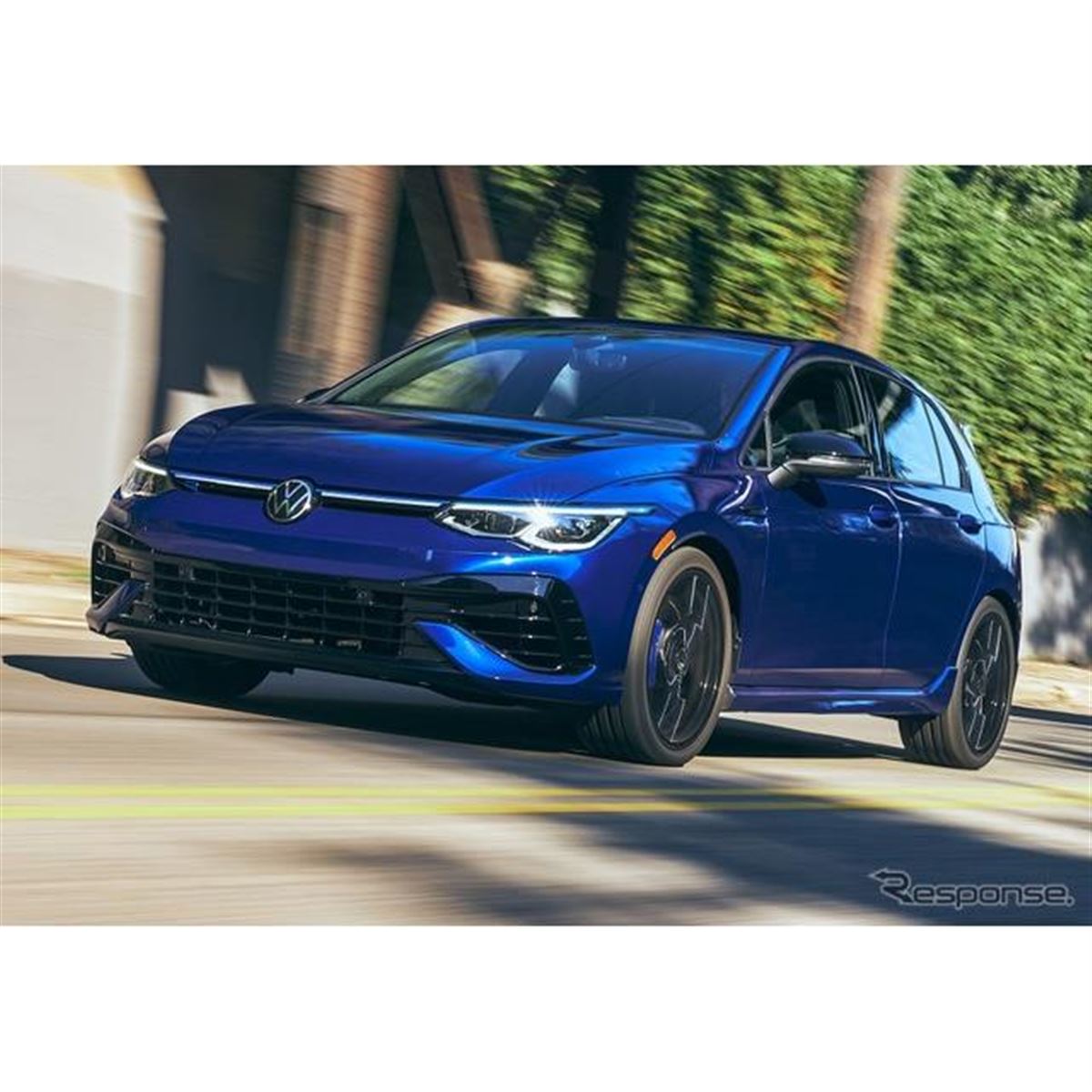 VW ゴルフR の20周年記念車、6速MTも設定 - 価格.com