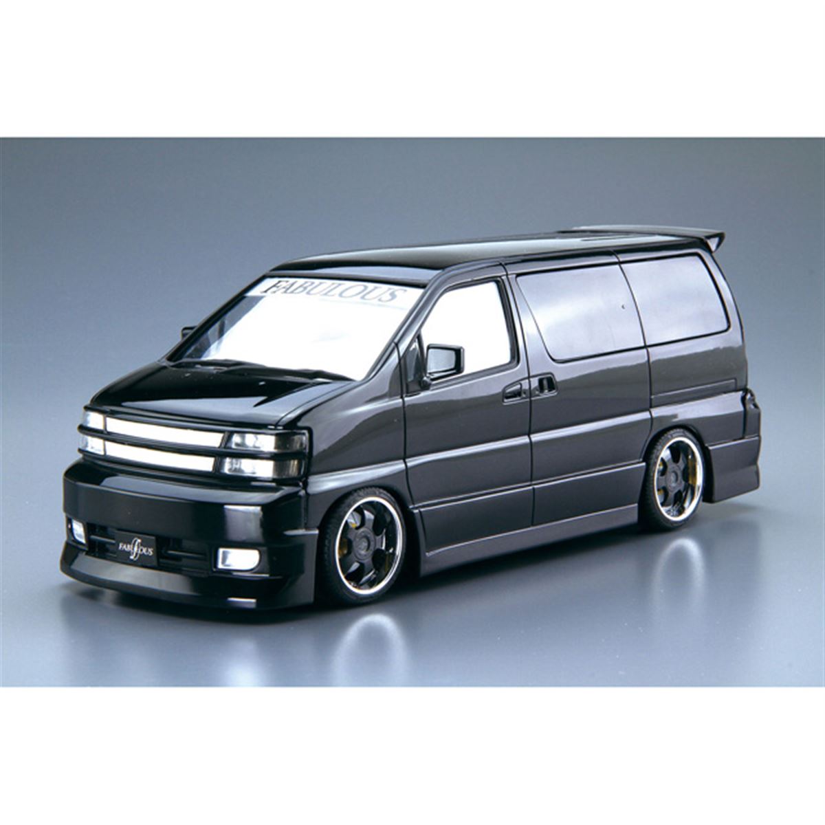 アオシマ1/24♦︎ファブレスAPE50エルグランド'00 痛車仕様♦︎完成品 アオシマ1/24♦︎ファブレスAPE50エルグランド'00 痛車仕様