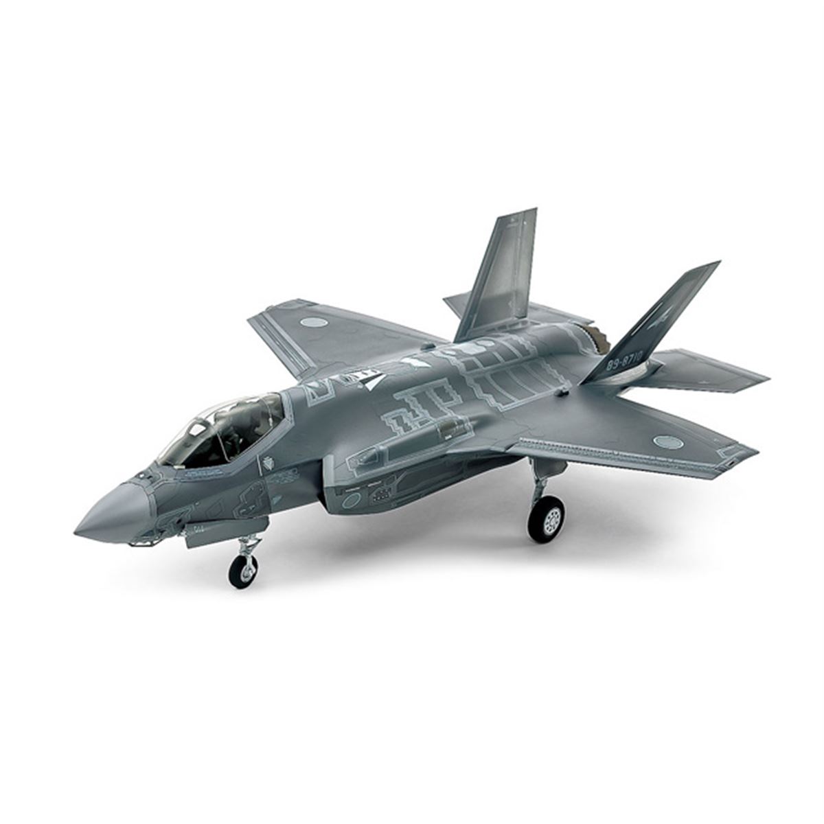 米空軍や航空自衛隊など9か国のマーキングを収録、「F-35A