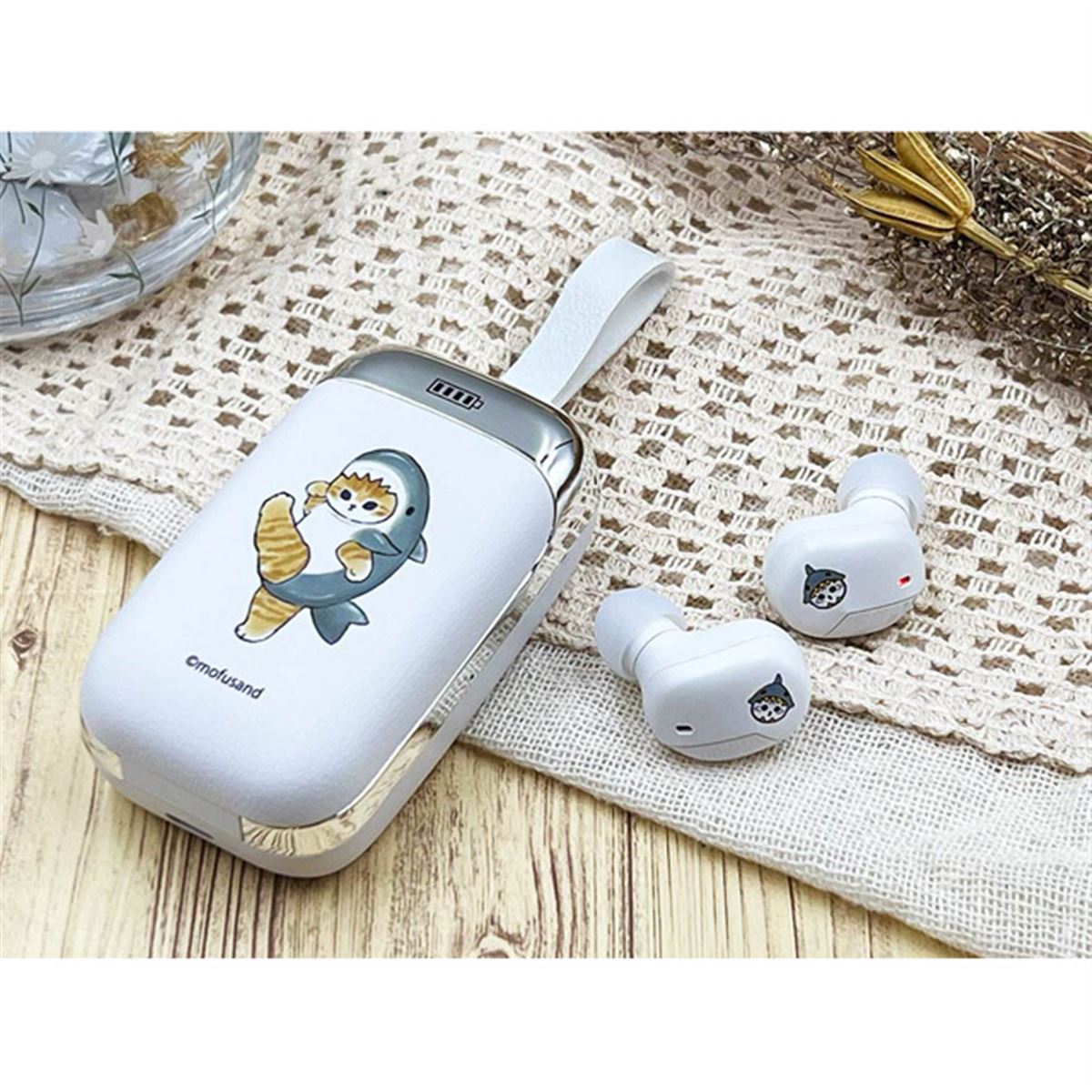 新作 本物のミモザ にゃんこ ヘアゴム 刺繍のくるみボタンヘアゴム ミモザの刺繍、何気にロングセラー