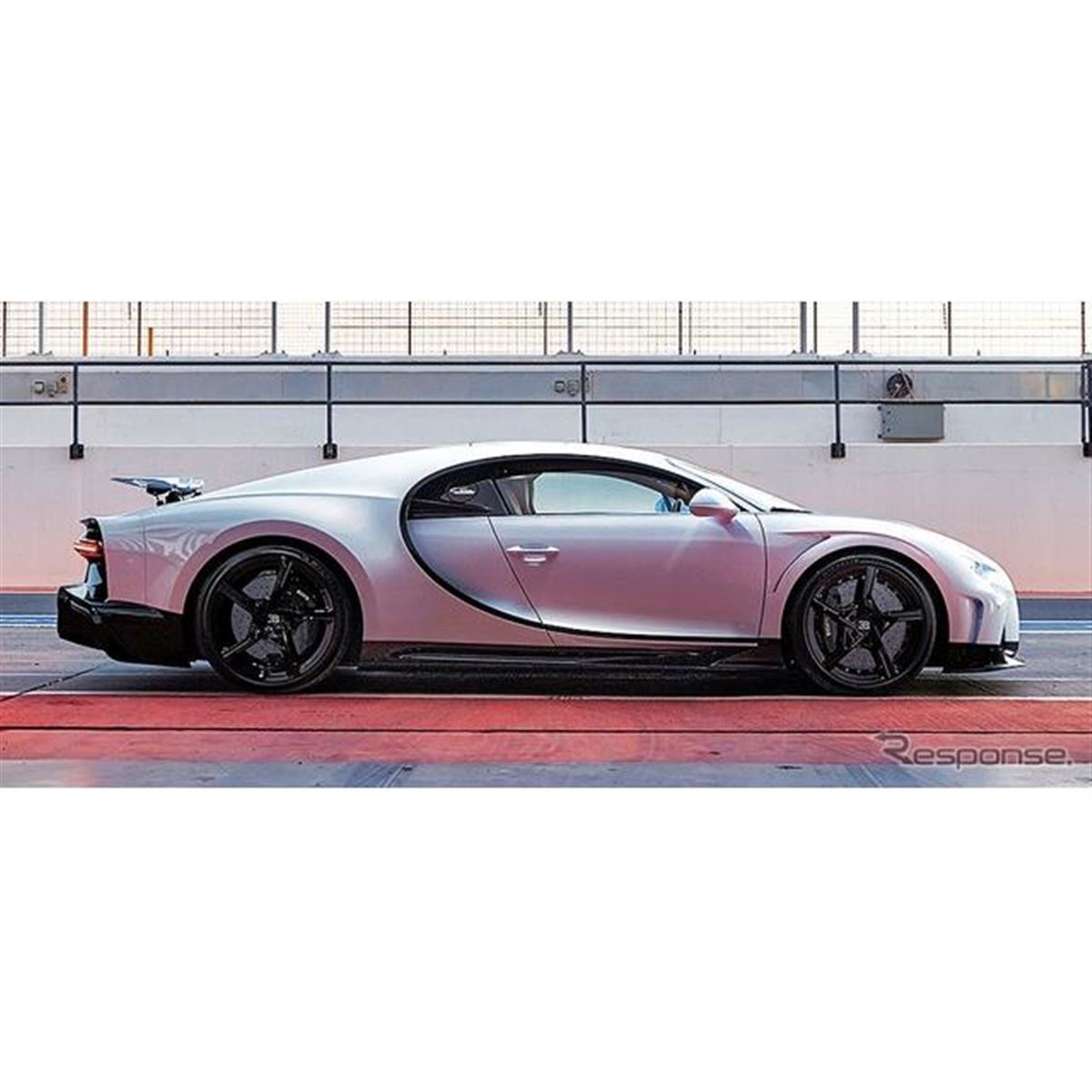 ブガッティ、新型車を発表へ…12月21日 - 価格.com