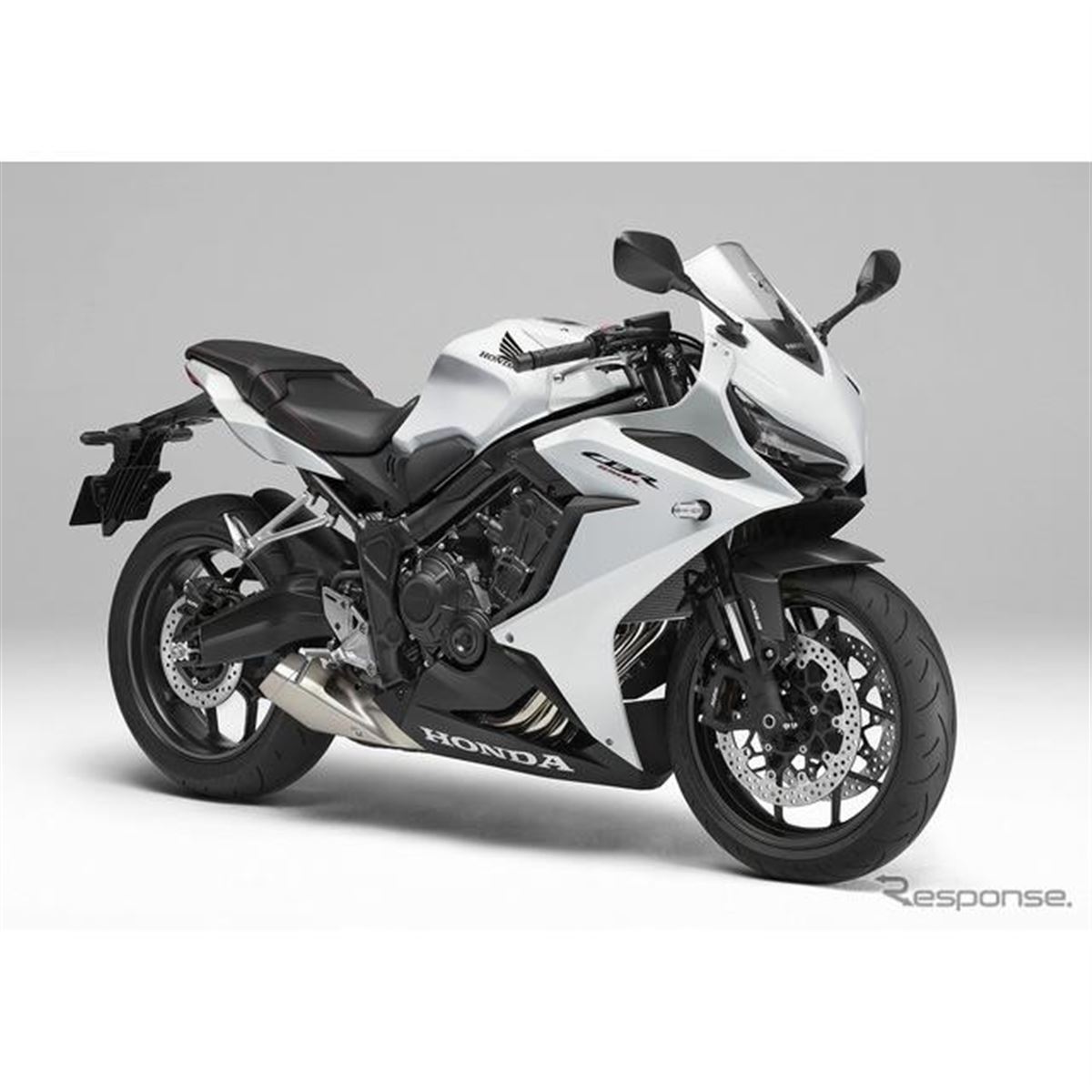 ホンダ CBR650R、新色「パールグレアホワイト」採用…CB650Rは一部配色