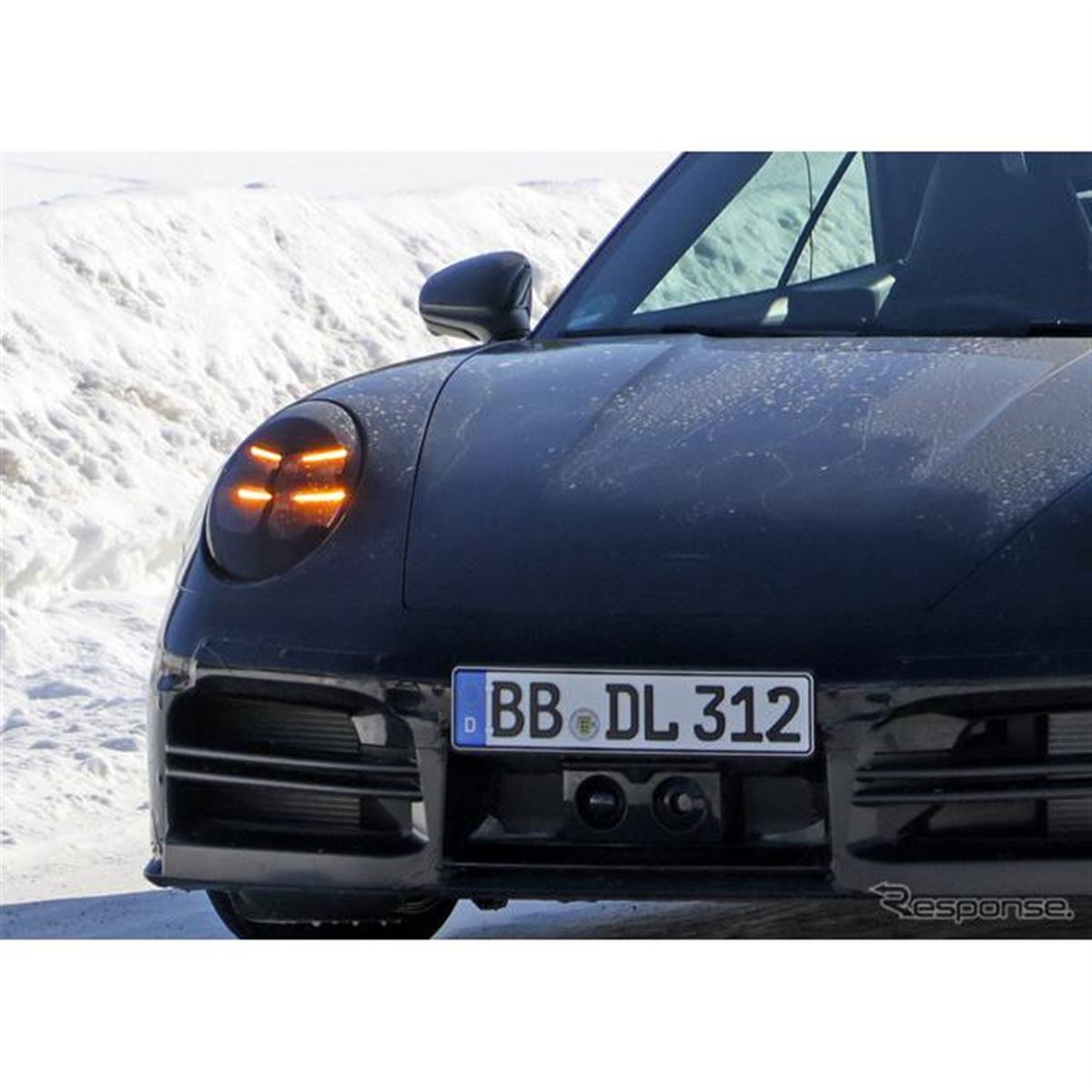 噂のLEDマトリックスも装着！ポルシェ 911カブリオレ「992.2」世代