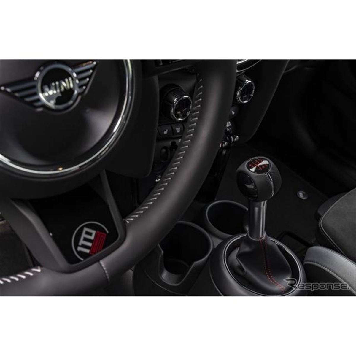 乗れる？ MINI ジョン・クーパー・ワークス に6速MTのみの限定車…世界