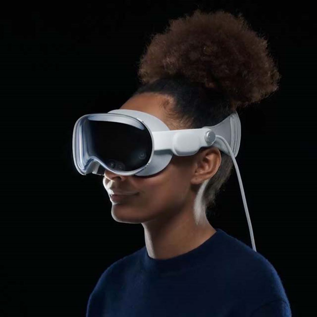 アップル、ゴーグル型のヘッドマウントディスプレイ「Apple アップル、ゴーグル型のヘッドマウントディスプレイ「Apple