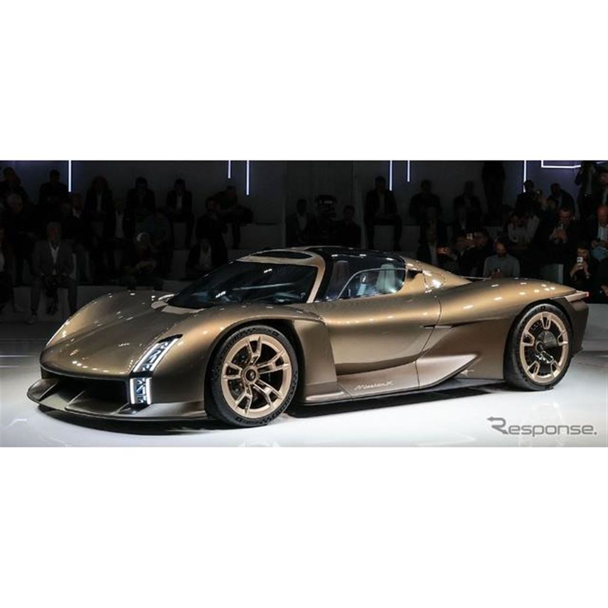 ポルシェ『ミッションX』、次世代EVスポーツはニュル最速の市販車が