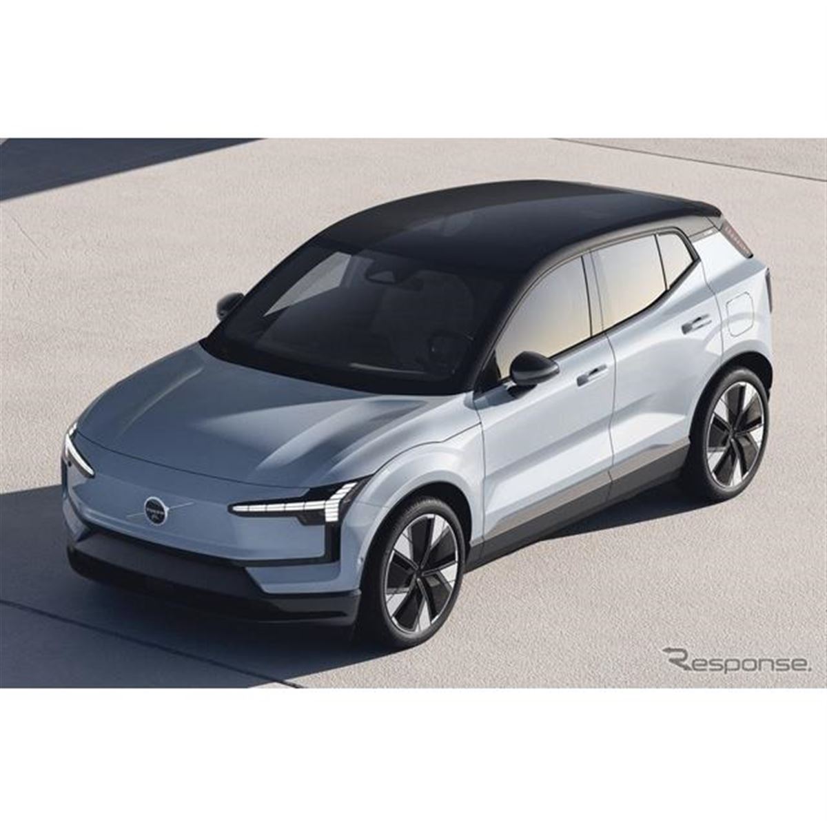 ボルボ、EVの小型SUV、「EX30」を11月22日に発売開始 | VOLVO