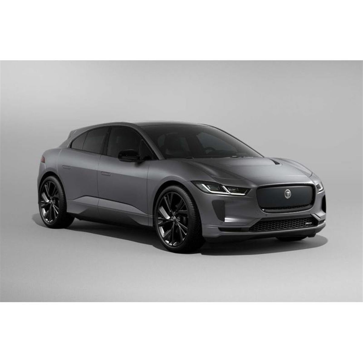 顔が変わった「ジャガーIペース」の2024年モデル受注開始 - 価格.com