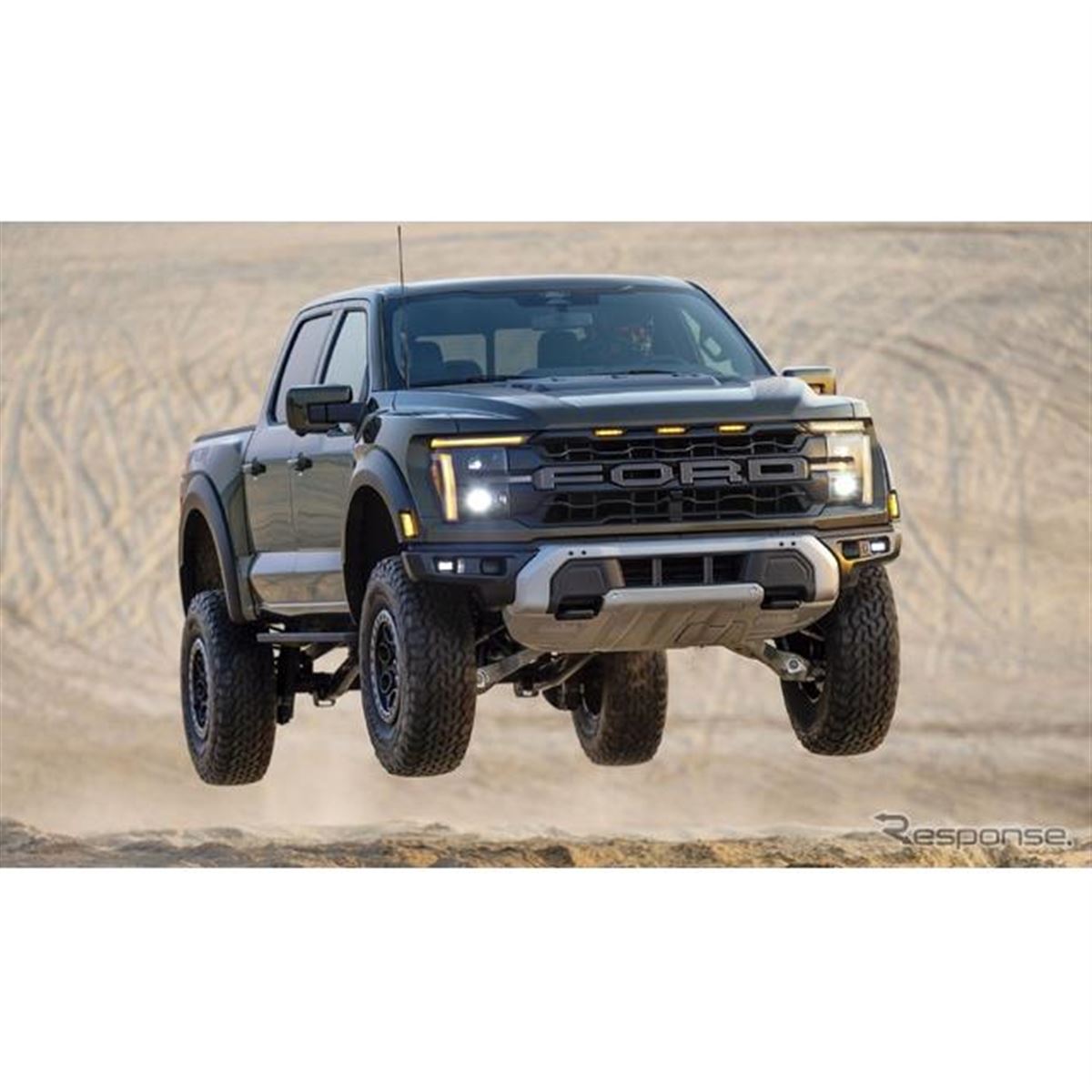 フォードのピックアップ『F-150』に高性能版、「ラプター」仕様は新