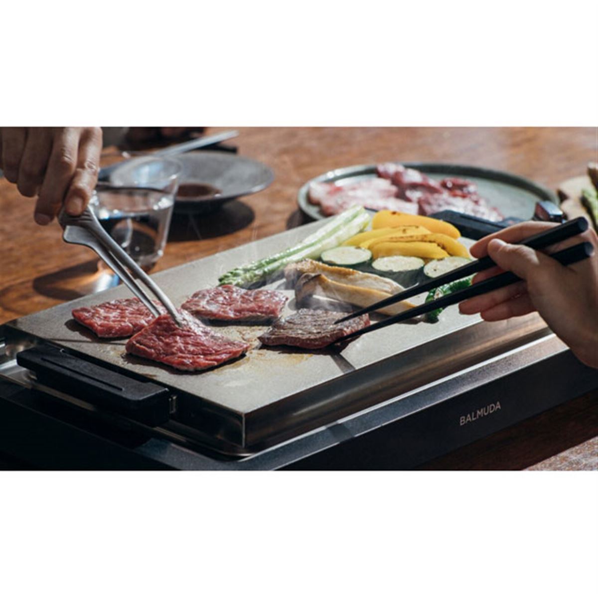 BALMUDA The Plate Pro ホットプレート 特徴 | BALMUDA The Plate Pro | BALMUDA（バルミューダ）公式サイト