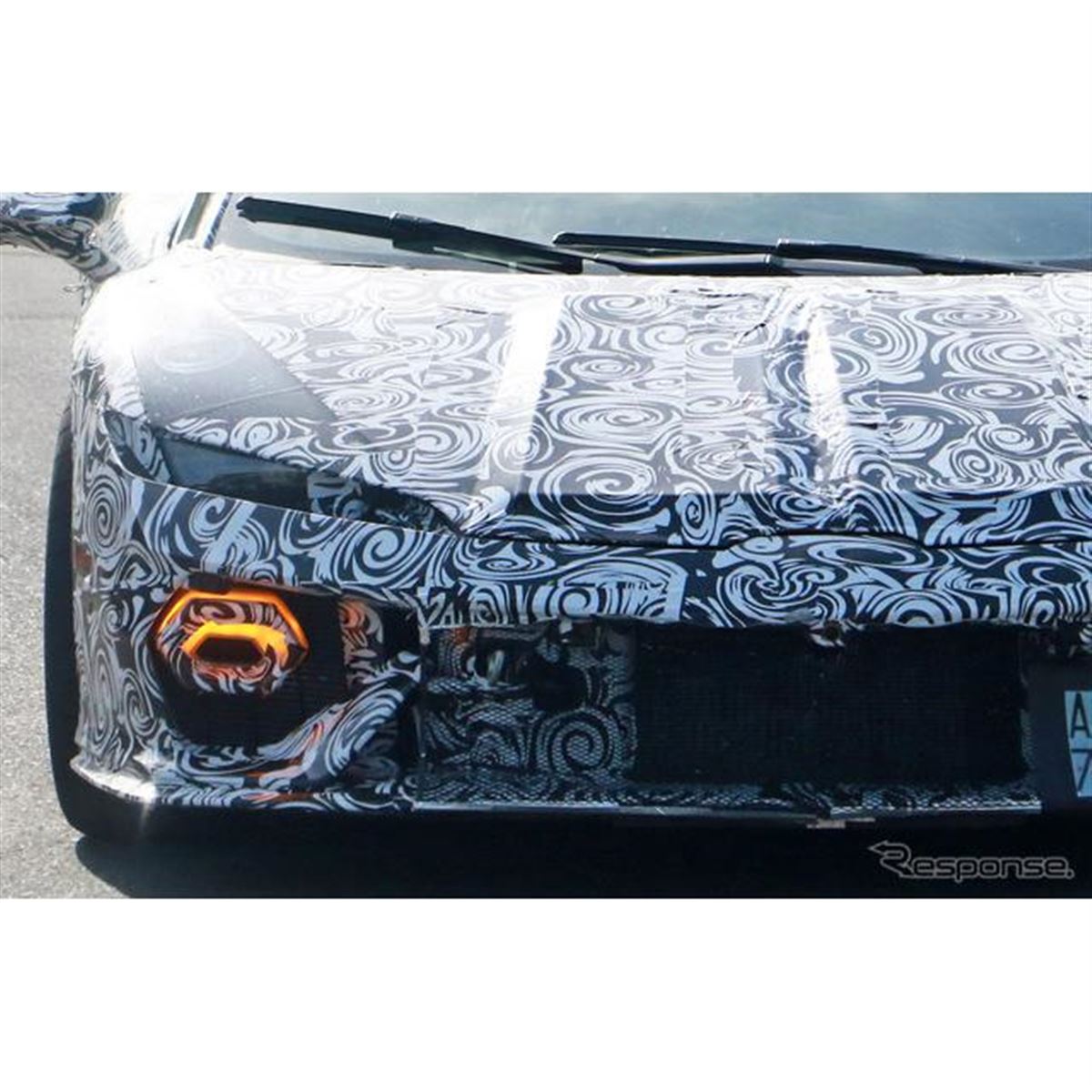 さらばV10エンジン、次世代「ベイビーランボ」はアルミボディで