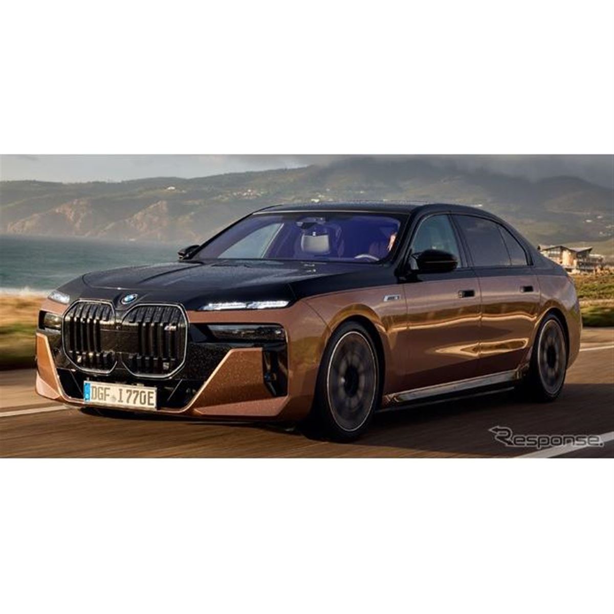 BMW史上最強のEVは660馬力、『i7』 に「M70」…ジャパンモビリティ