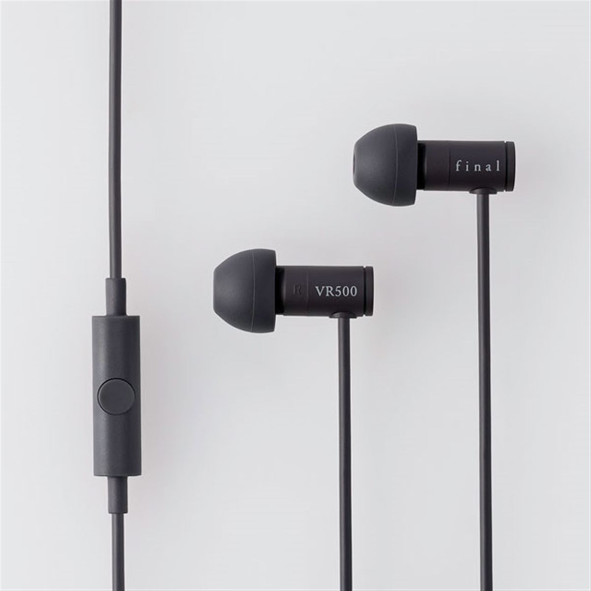 2,980円、“音像定位に特化”したfinalゲーミングイヤホン「VR500 for