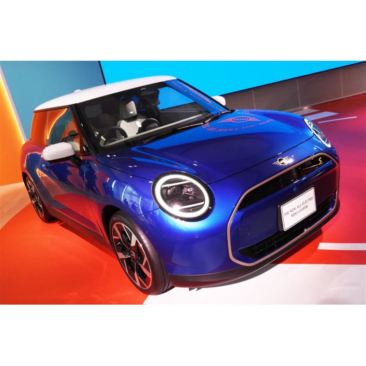 現状販売MINI XM12 3ドア　車検満了令和9年3月 BMWが「MINIクーパー3ドア」を発売 日本での量販モデルとして初の電気