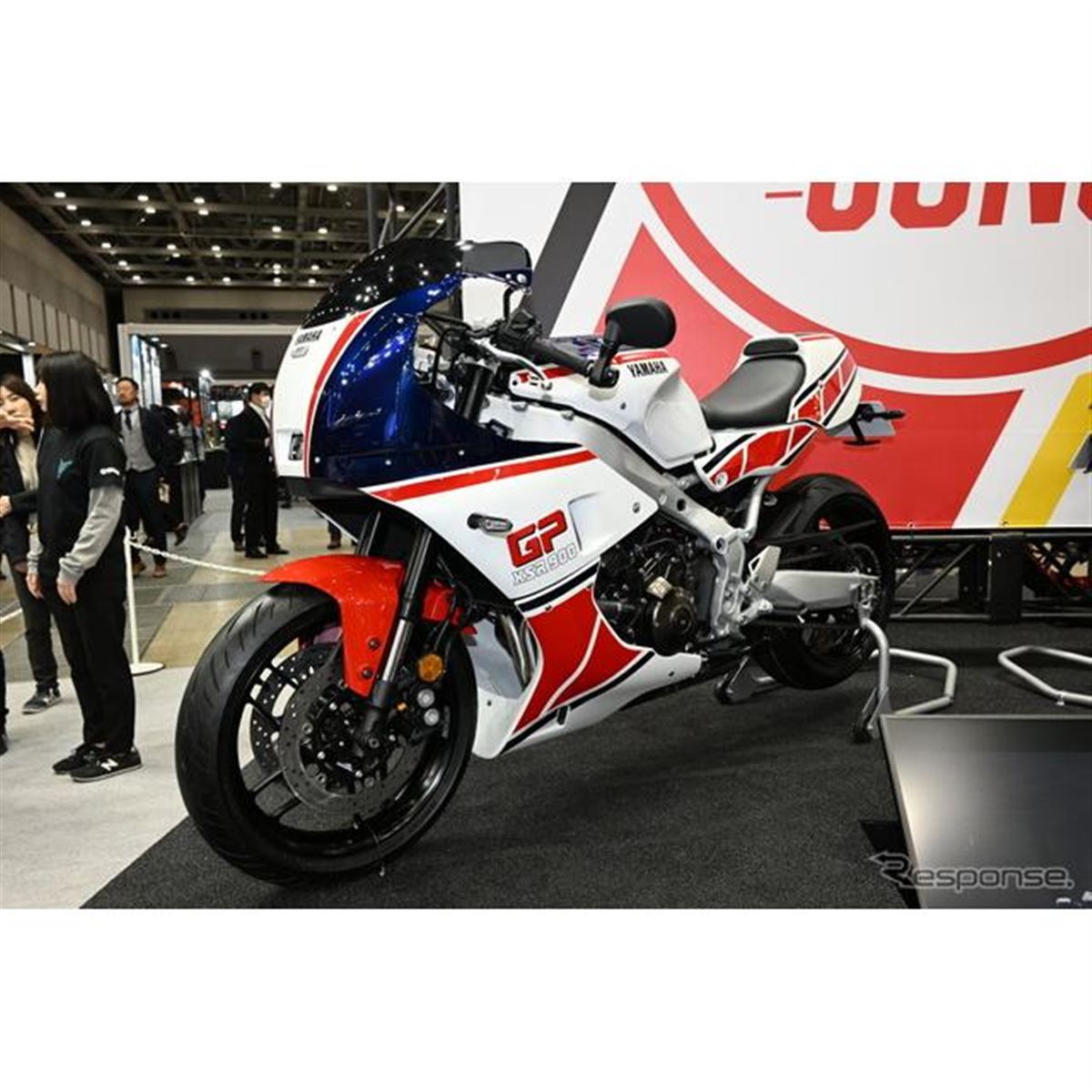 「FZ派」？「RZV派」？ 往年のカラー＆スタイルを再現した、ヤマハ『XSR900GP』 - 価格.com