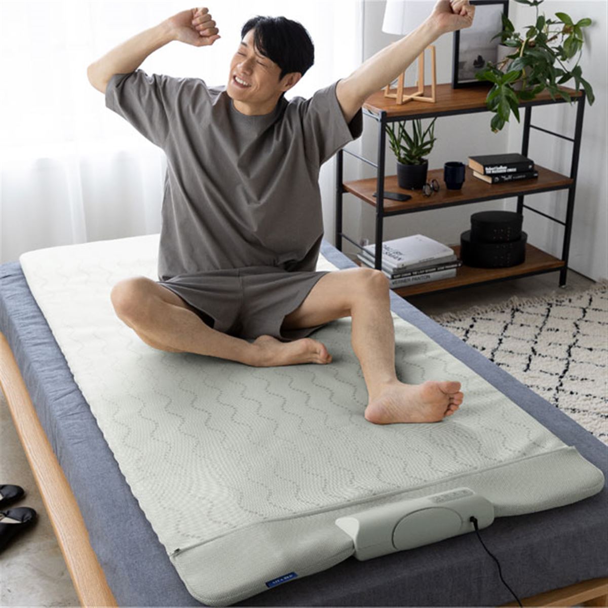 アテックス、寝具の熱のこもりを抑える「快眠マットSOYO シングル AX