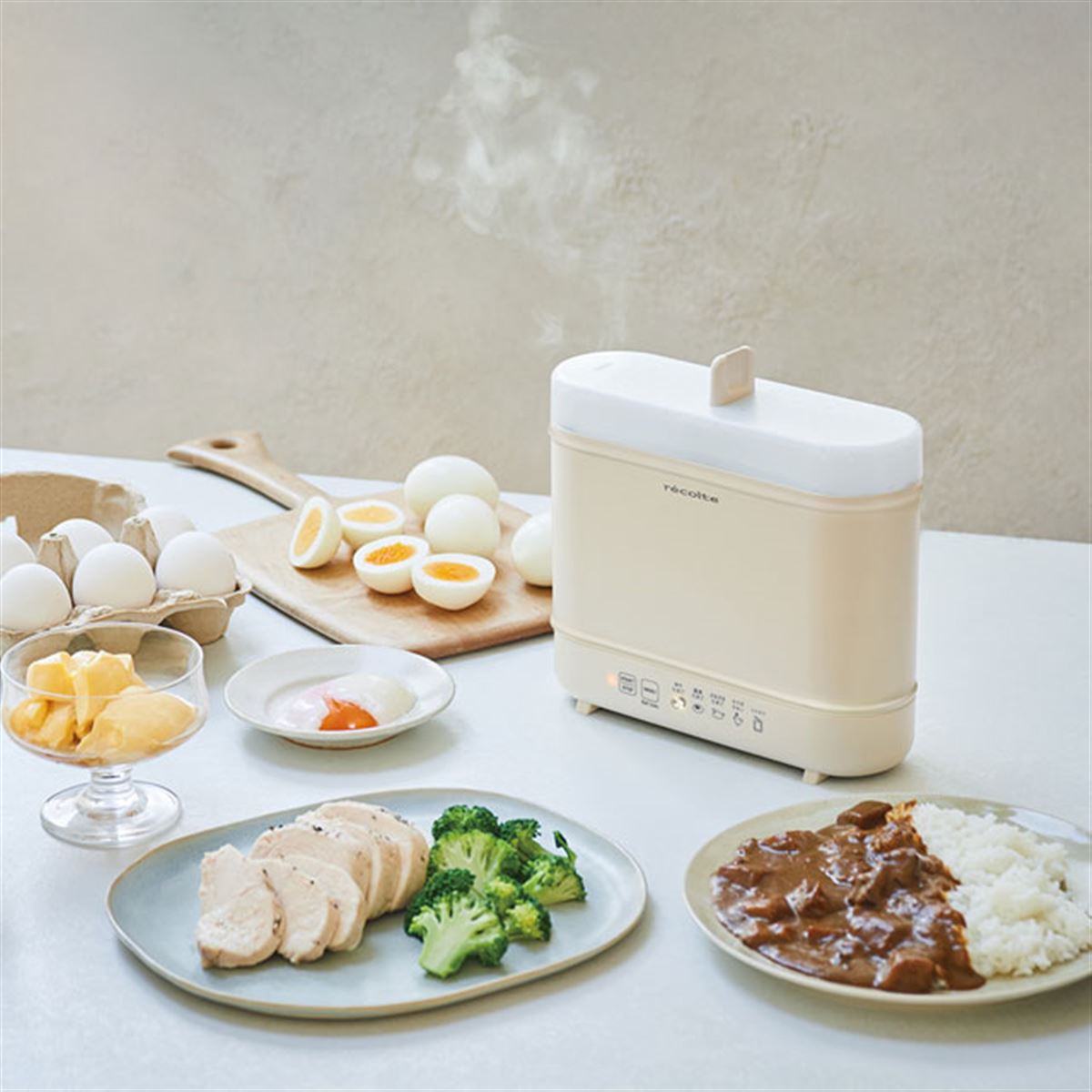 温泉たまご/レトルト/サラダチキンなど6メニューを搭載した「エッグ