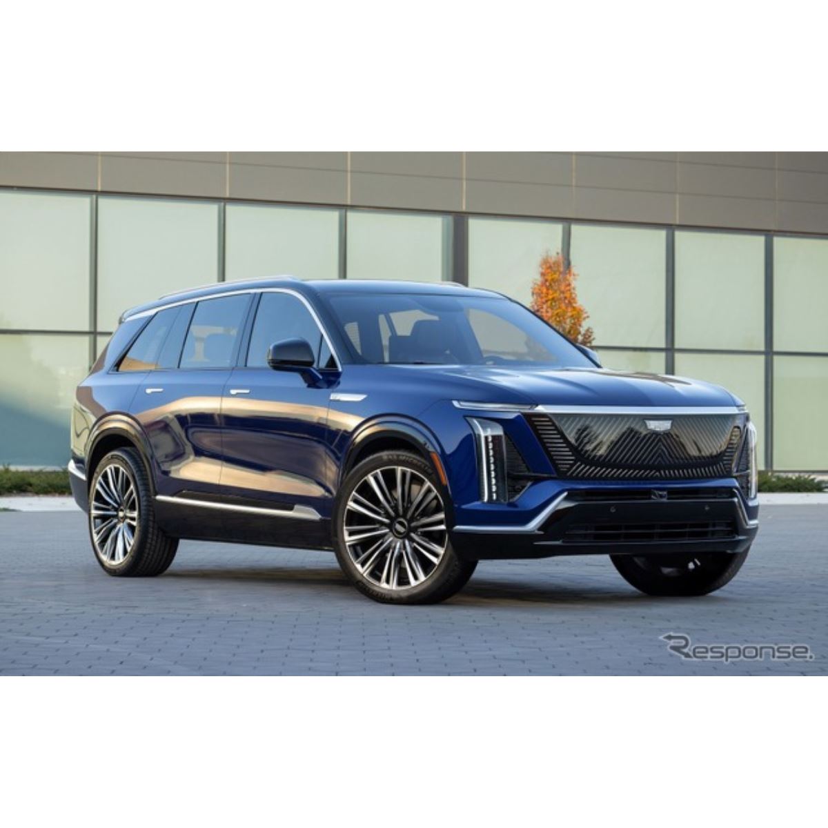 キャデラック、3列シートの新型電動SUV『ビスティック』発表…2025年夏