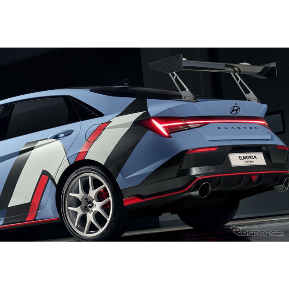 ヒョンデの小型セダン『エラントラ』にレース直系の「TCR」誕生…2025年