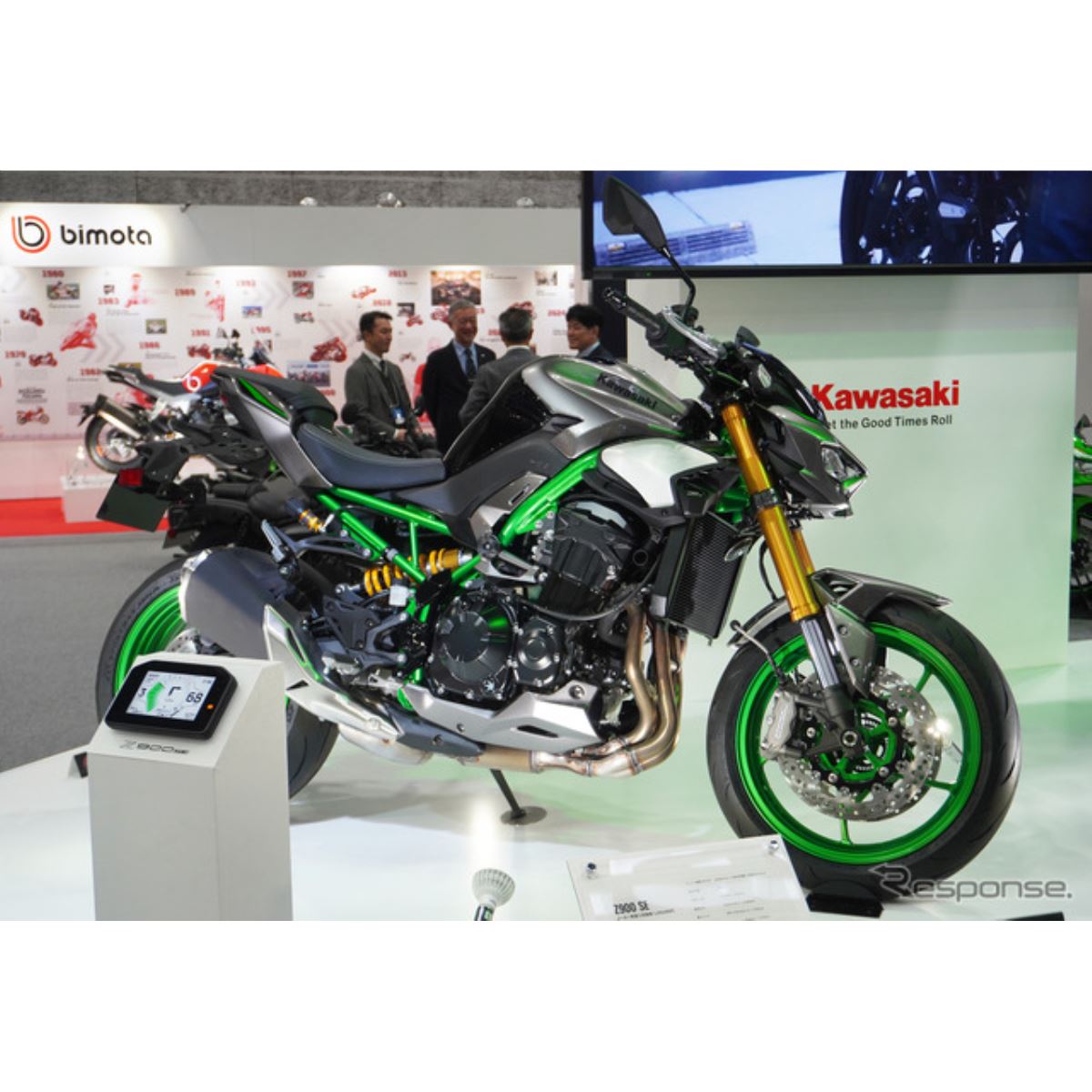 トムトム様　本体 アオシマから、Ninja ZX-10RやZX-6R、ZX-14Rの1/12完成模型が