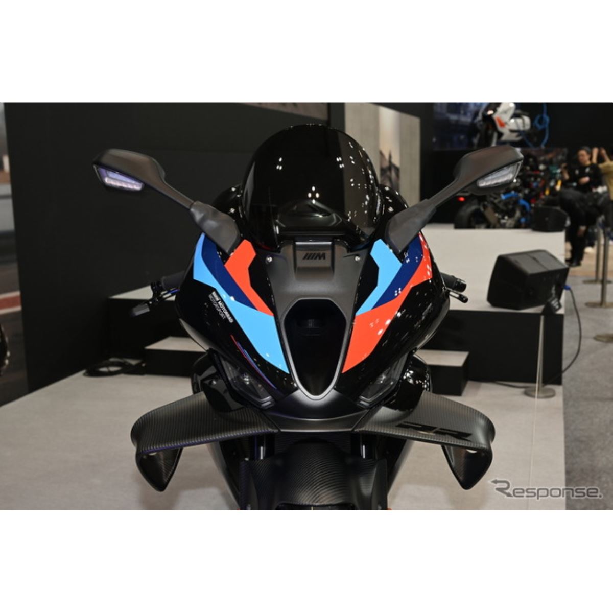 BMW、直4搭載の新型スーパースポーツ・3モデルの価格が判明…東京 